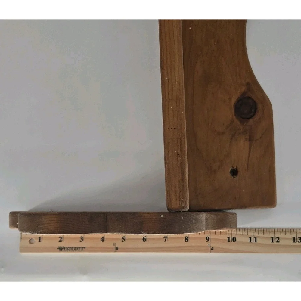 Vintage Wood Wall Shelf Heart Cutout Rustic Country Farmhouse 31